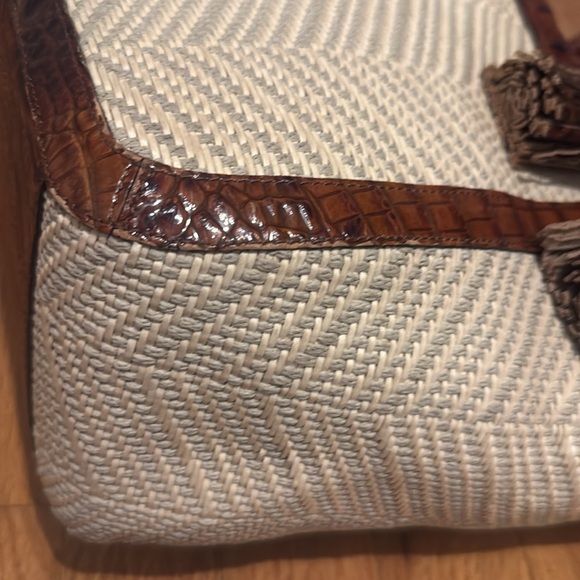 Brahmin Bag - Picture 14 of 14